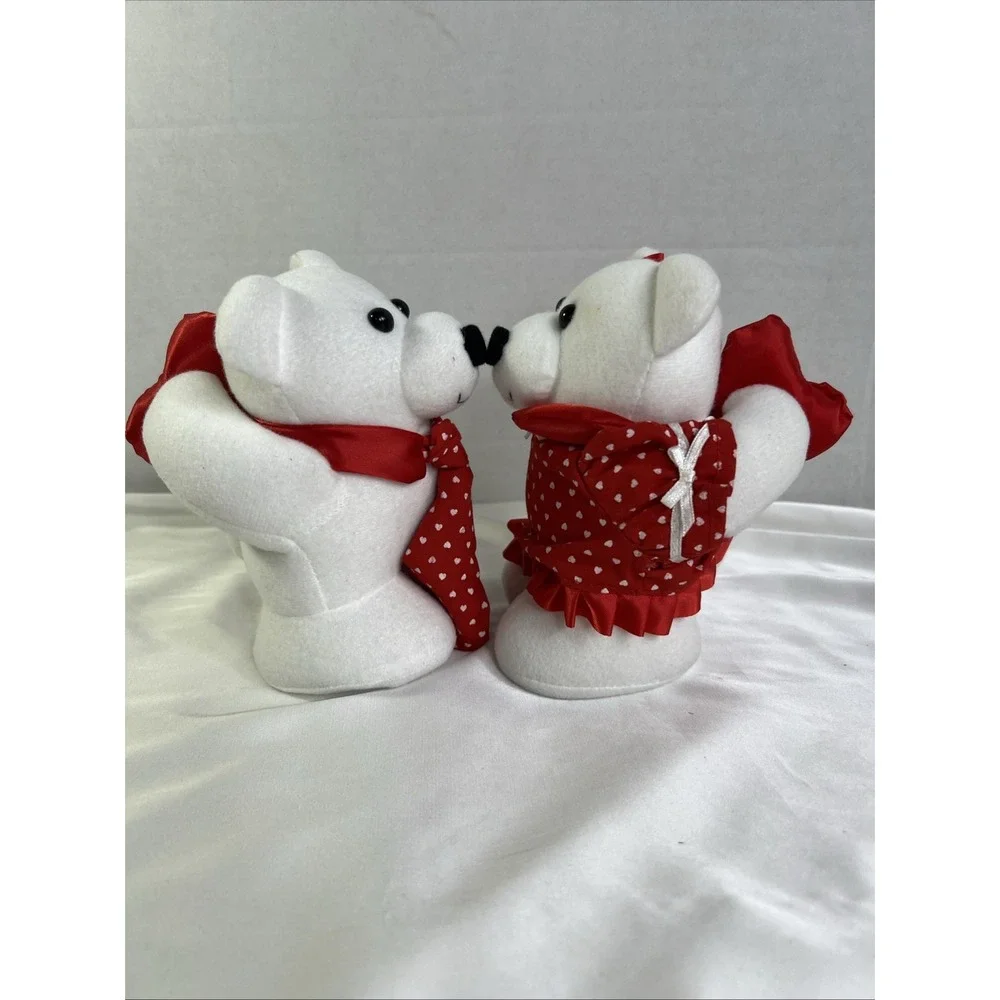 Vinatge Avon‎ Plush Valentine's Day Kissing Polar Bears 6-1/2